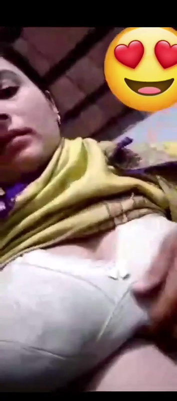 nipple pokies big boobs aunty naked live on call