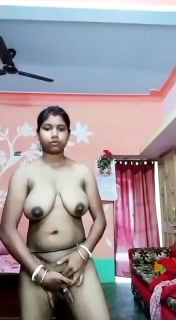 Bengali big boobs Boudi viral nude fingering