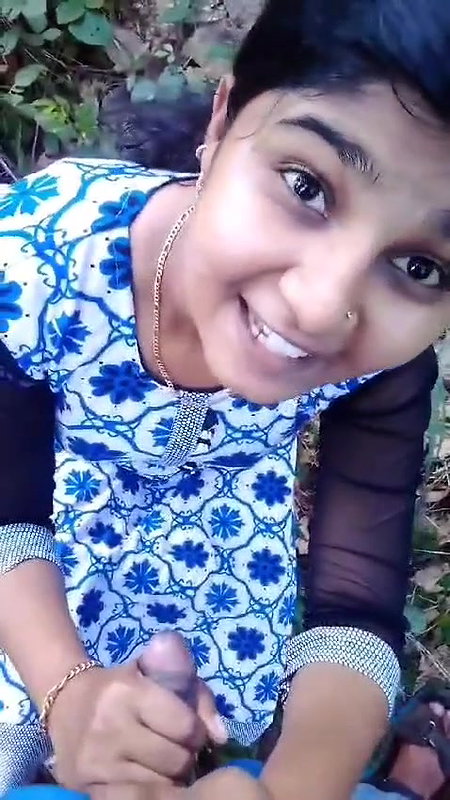 mallu girlfriend outdoor sex after viral handjob