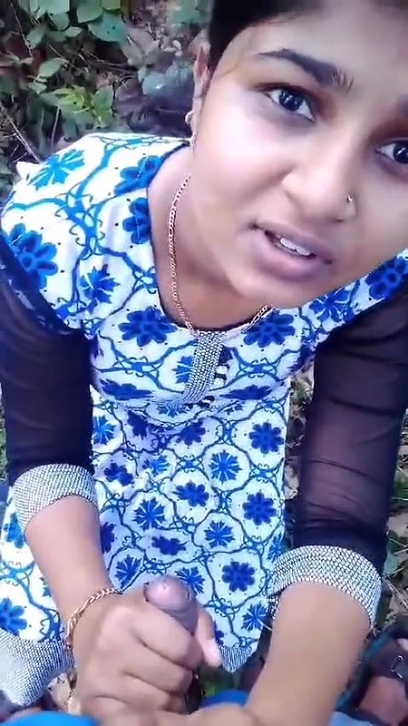 mallu girlfriend outdoor sex after viral handjob