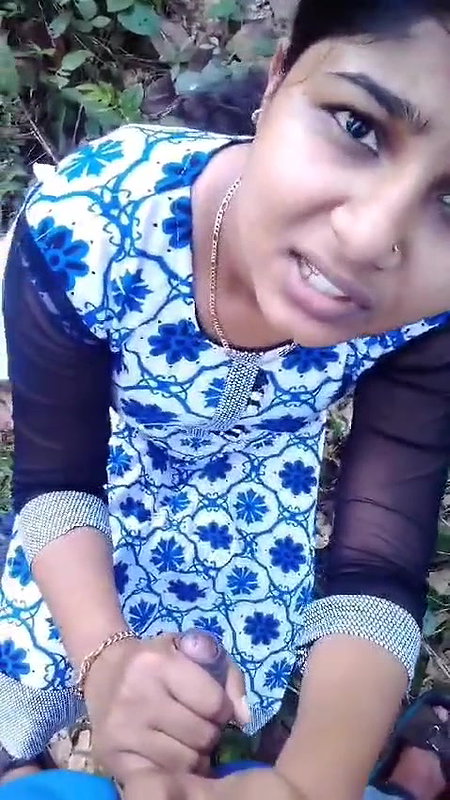 mallu girlfriend outdoor sex after viral handjob