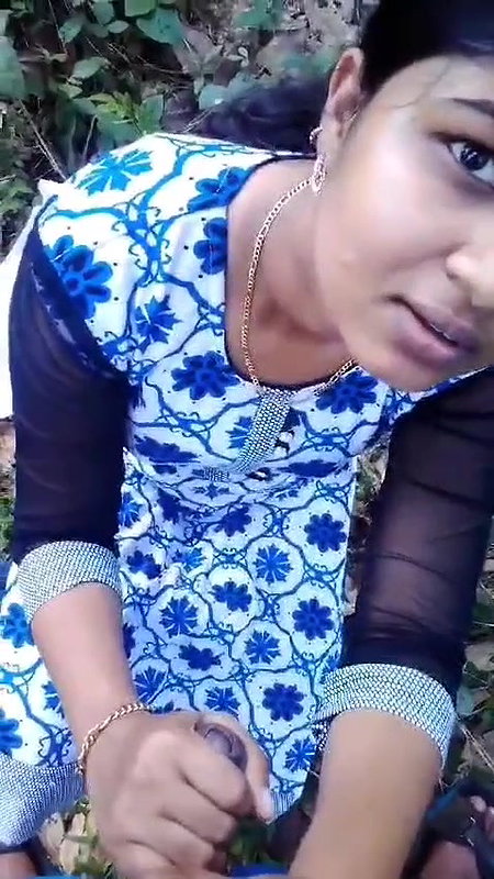 mallu girlfriend outdoor sex after viral handjob