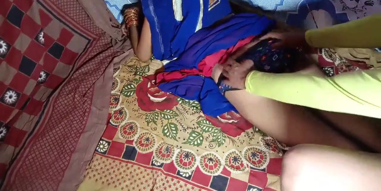 Hindu Newly Married Bhabhi Tight Pussy Fucks By Young Devar With Hindi Audio