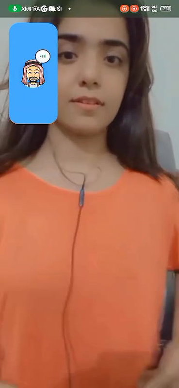 Pakistani sex college girl cleavage shown on VC