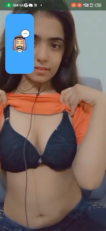 Pakistani sex college girl cleavage shown on VC