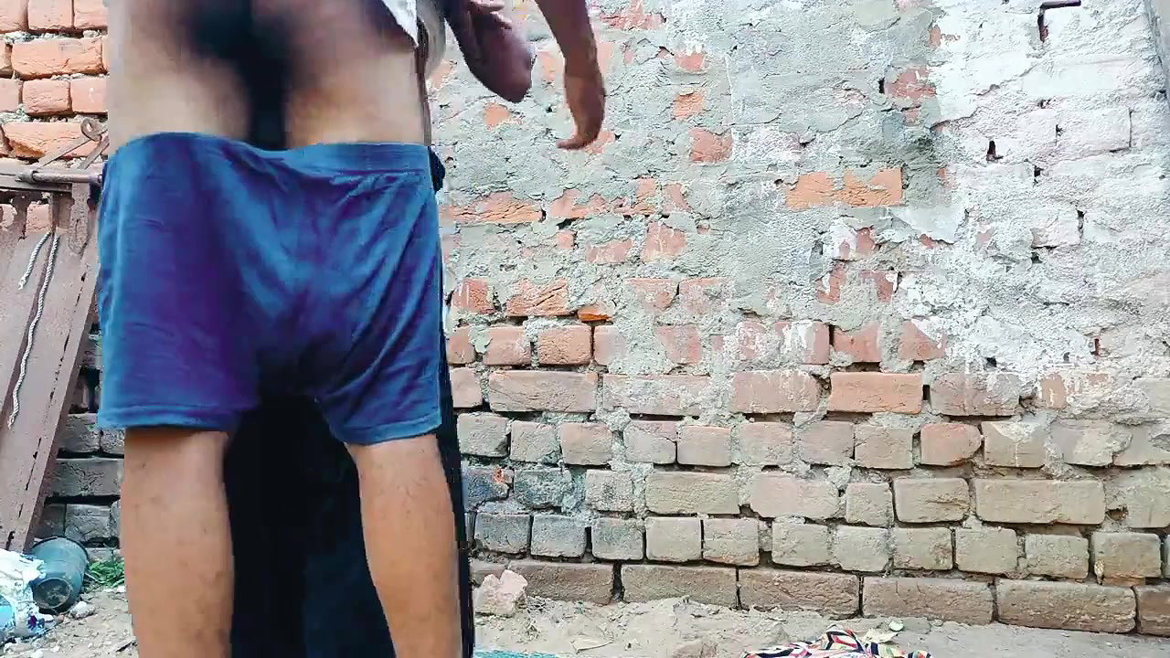 village slut big boobs shown in outdoor doggy fuck
