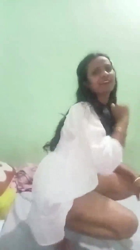 bhabhi desi fingering pussy and fucking viral xxx