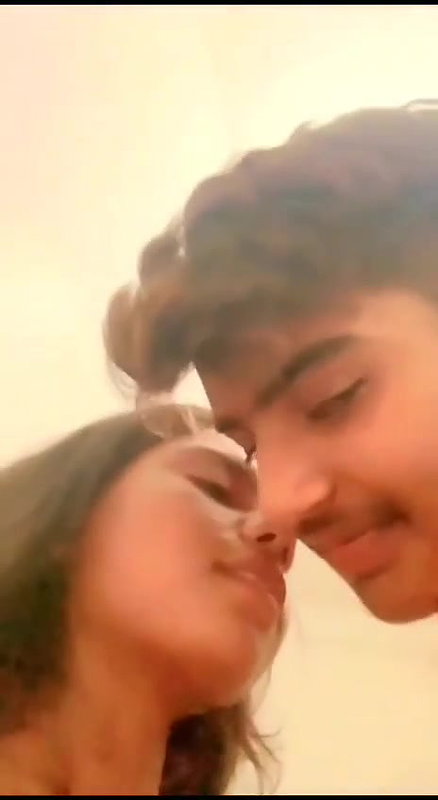 college lovers nude bath and viral sex in hotel