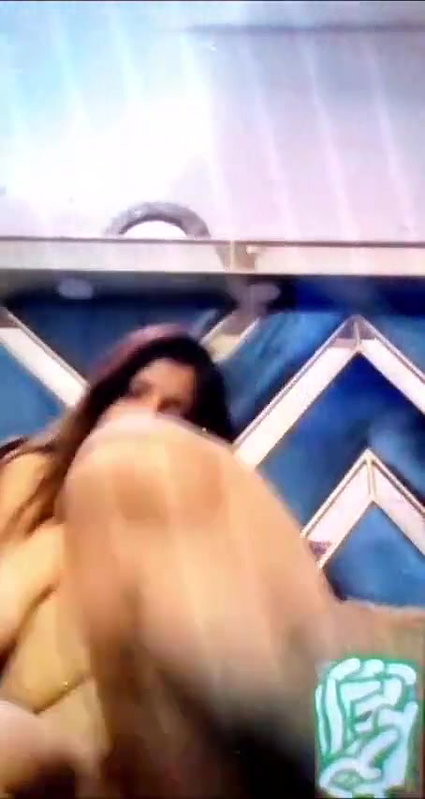 Indian fingering girl naked in horniness viral MMS