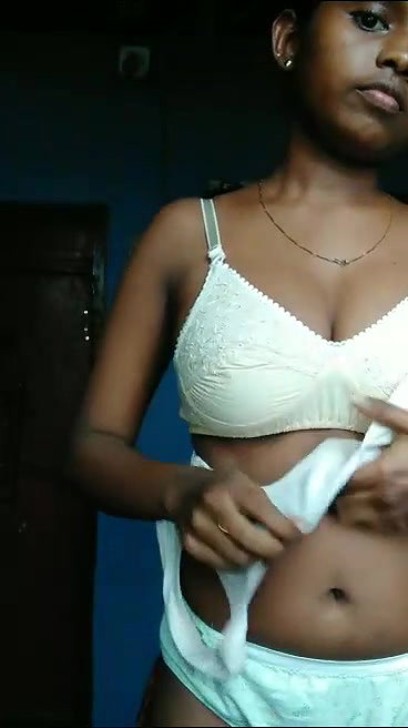 Chennai college girl big boobs and black pussy