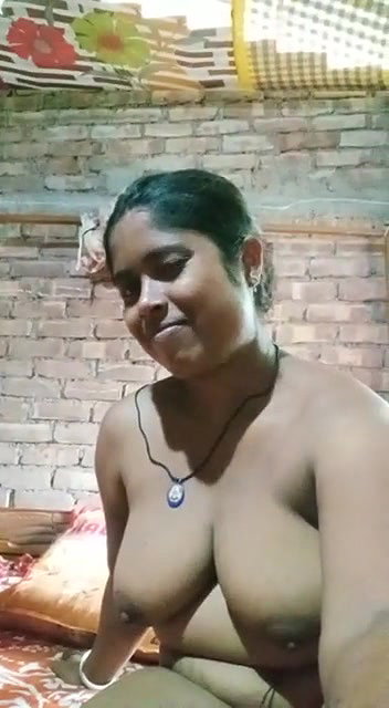 desi nude village bhabhi horny pussy waits for sex