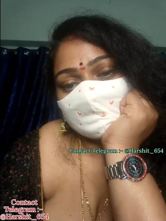 Telugu big boobs aunty nude on private show