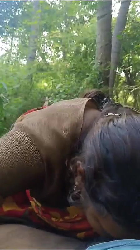 Tamil mature slut outdoor sex with customer