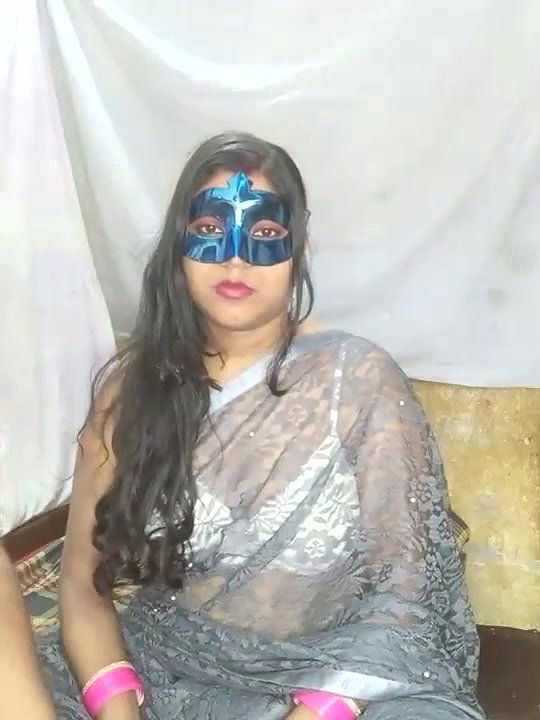Indian porn busty bhabhi blowjob in innerwear