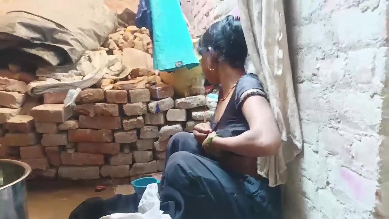 cute village wife nude bath and standing sex