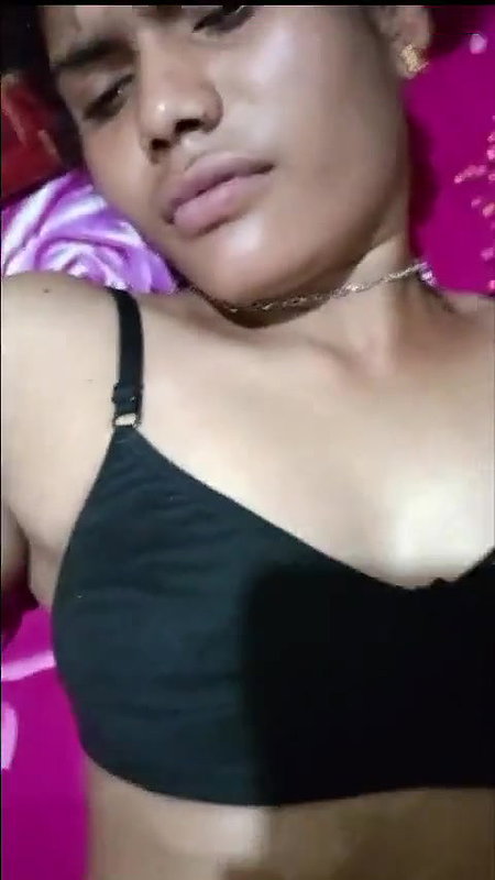 Indian urban village bhabhi sex at home MMS