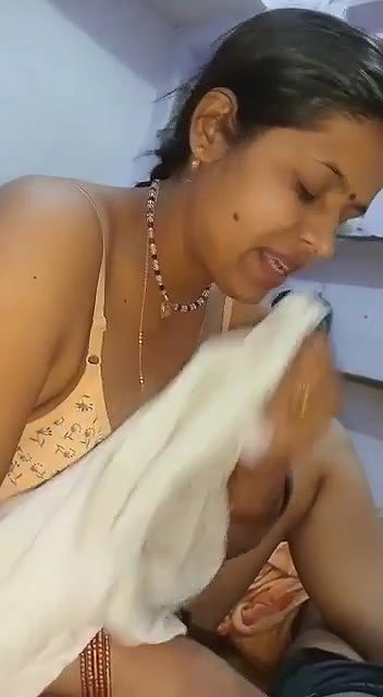 village wife desi blowjob with cleavage viral show