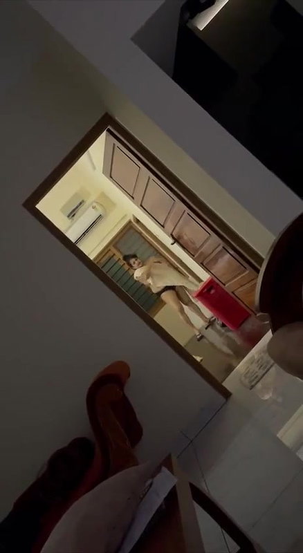 GF boob show while talking to lover in bedroom