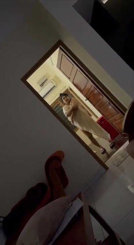 GF boob show while talking to lover in bedroom