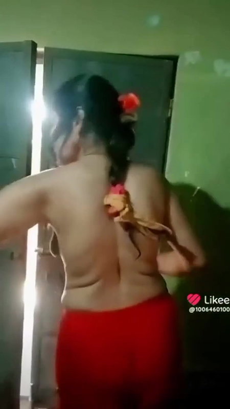 village bhabhi boob show and bareback viral MMS