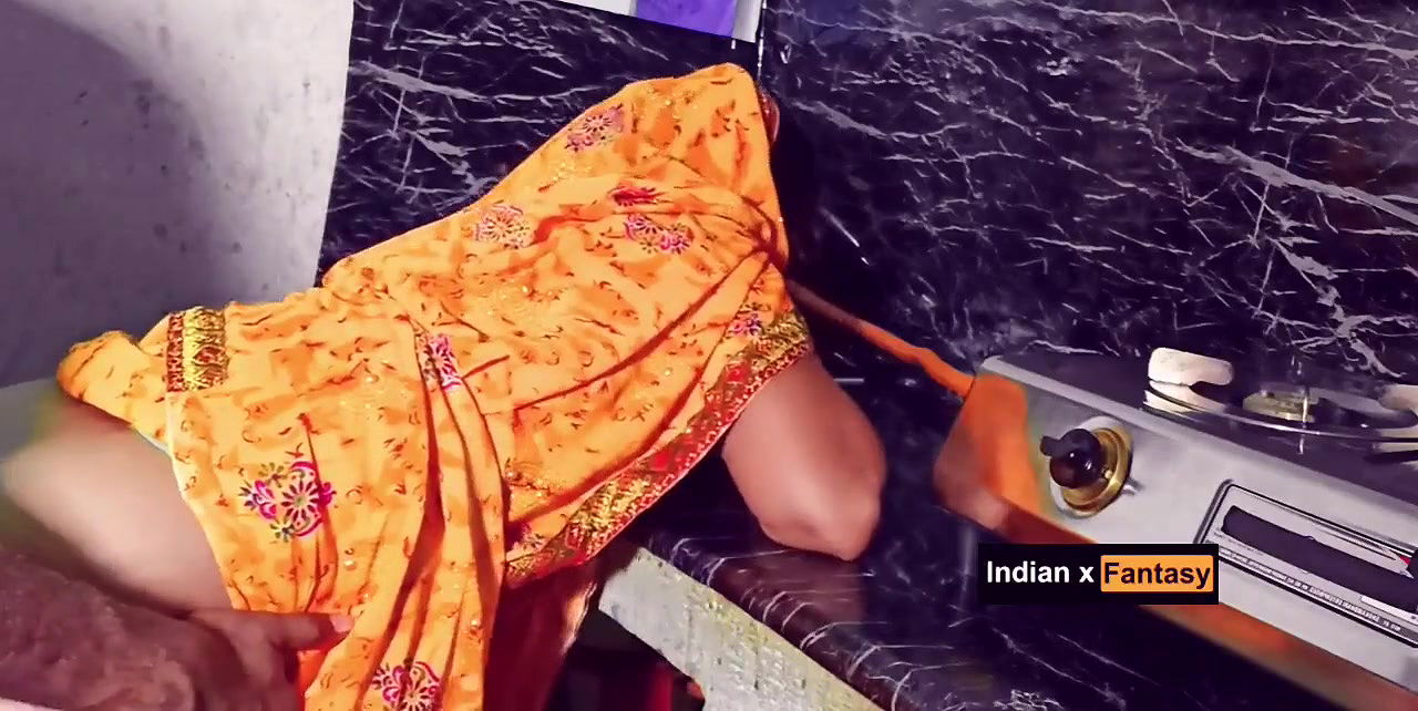 Nisha bhabhi got hard fucked in kitchen.pussy licking with clear Hindi audio