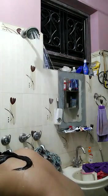 milk tanker bhabhi nude bath viral hot show
