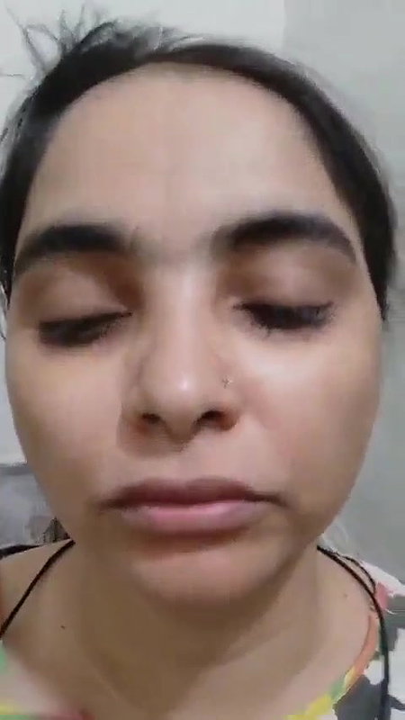 Beautiful Pakistani girl boob show selfie leaked