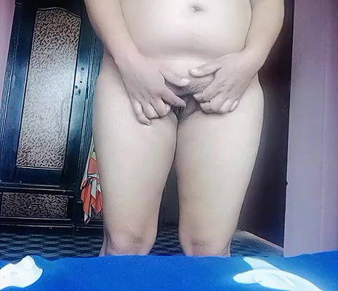 Pakistani girl masturbating