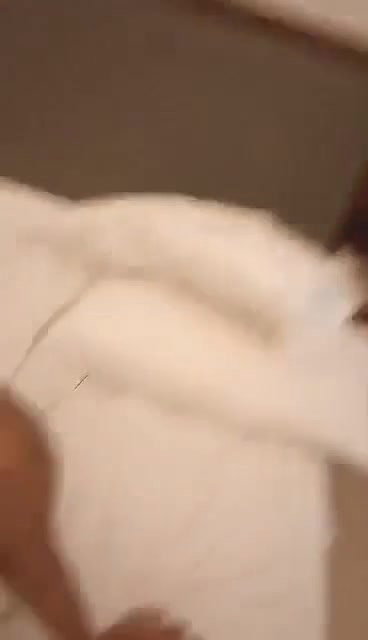 paid Bangladeshi sex slut fucking in hotel room