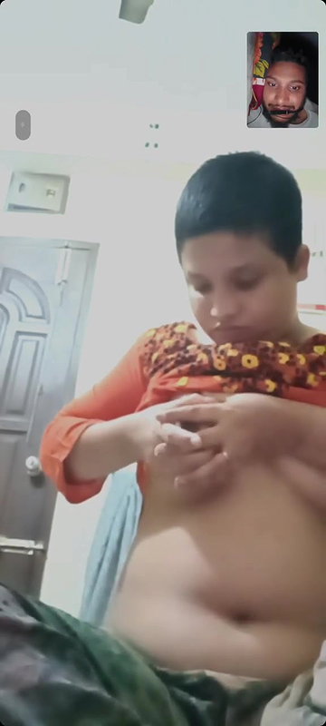 short haired girl viral topless video call sex