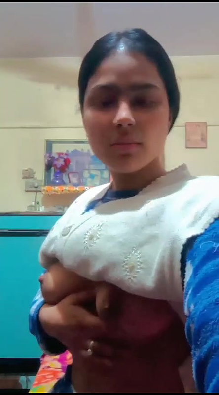 desi girl topless boobs show video for boyfriend