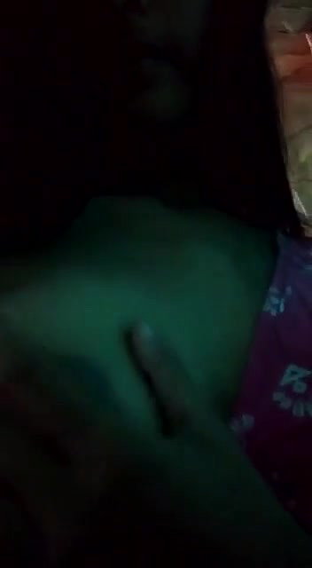 girlfriend boobs show and pressing viral selfie