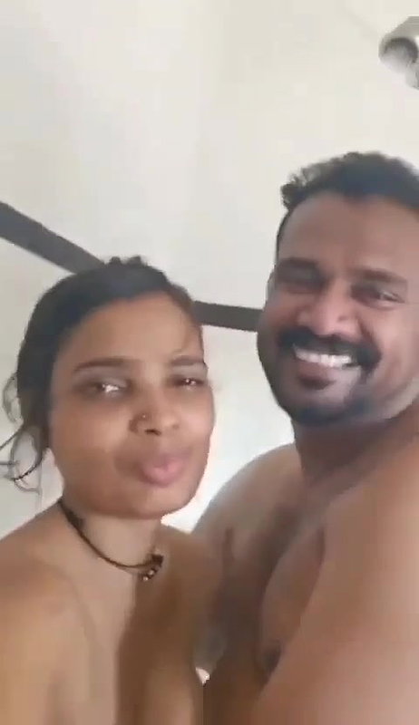 honeymoon desi couple sex and viral naked bath