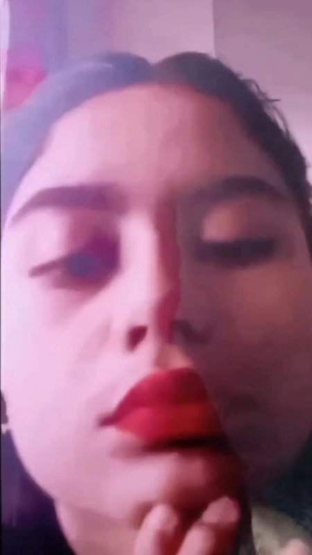 Mumbai maal boobs showing topless viral video