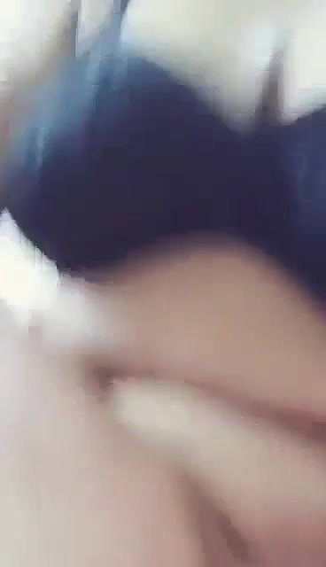 chubby Indian girl fingering nude wet pussy