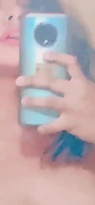 Bangladeshi model topless big boobs viral selfie
