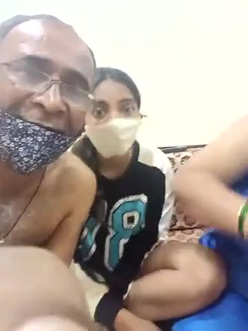 HoneyHush Stripchat 8