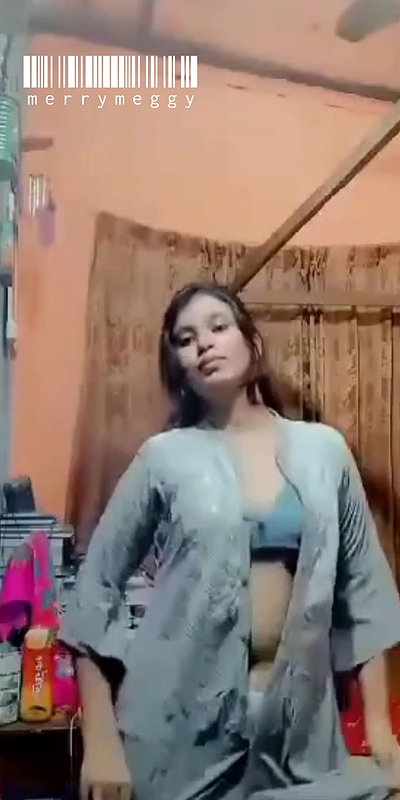 small boobs girl nude dance on vc 8516974
