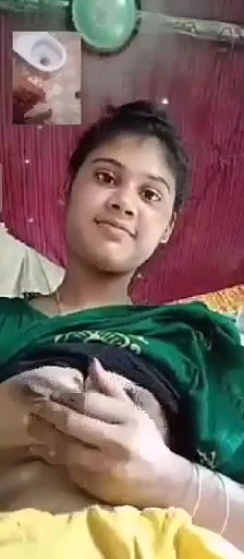 cute girl boobs show on viral video call to lover