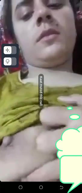 desi GF boob show to lover on viral video call
