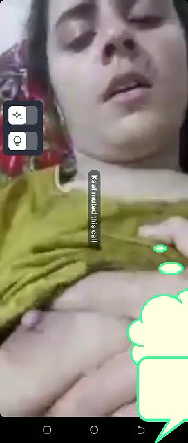 desi GF boob show to lover on viral video call