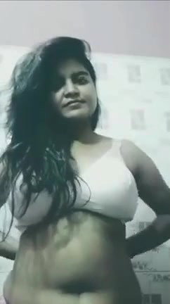 Bengali chubby girl viral big boobs exposure