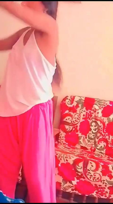 Paki bhabhi boobs show viral video making