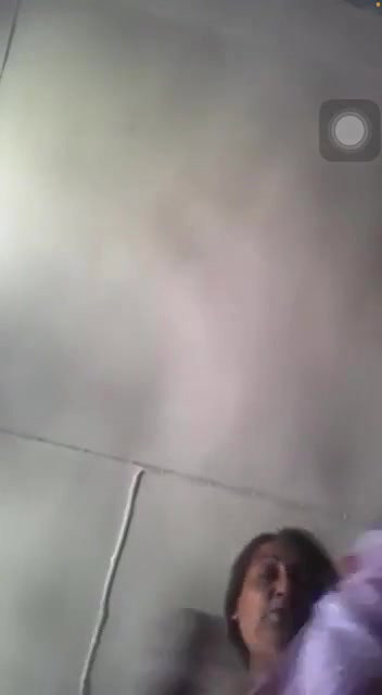 mature horny MILF desi nude pics and videos