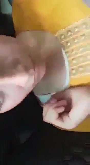 Paki girl outdoor sex in car viral video