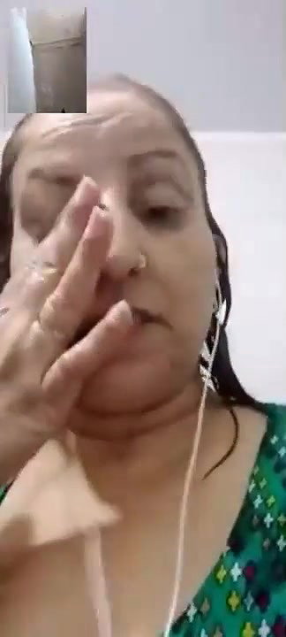 mature MILF aunty shower nude bath video call