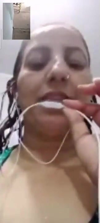 mature MILF aunty shower nude bath video call