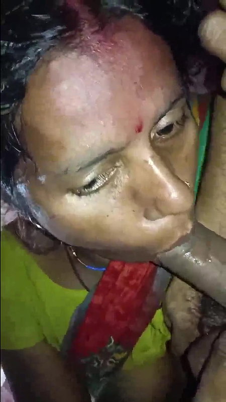 village maid sucking dick with boobs show