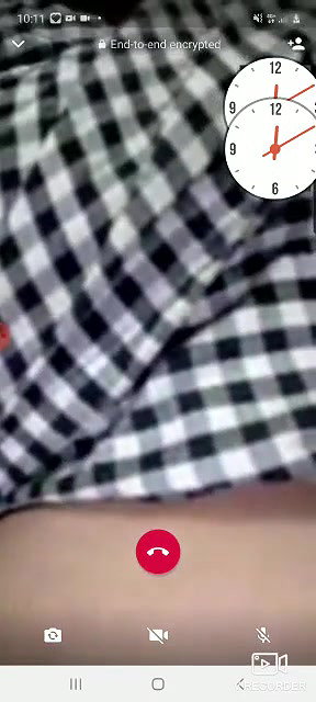 Indian GF boobs and pussy showing on video call