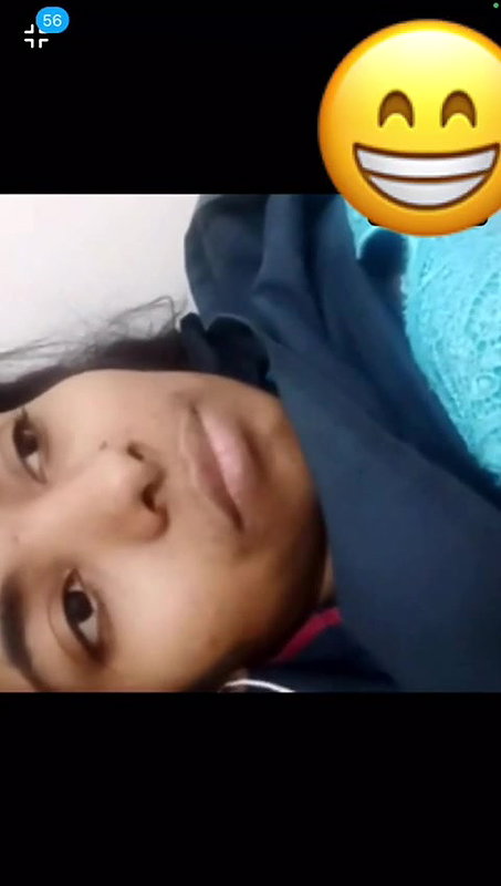 GF hairy pussy showing on viral video call sex